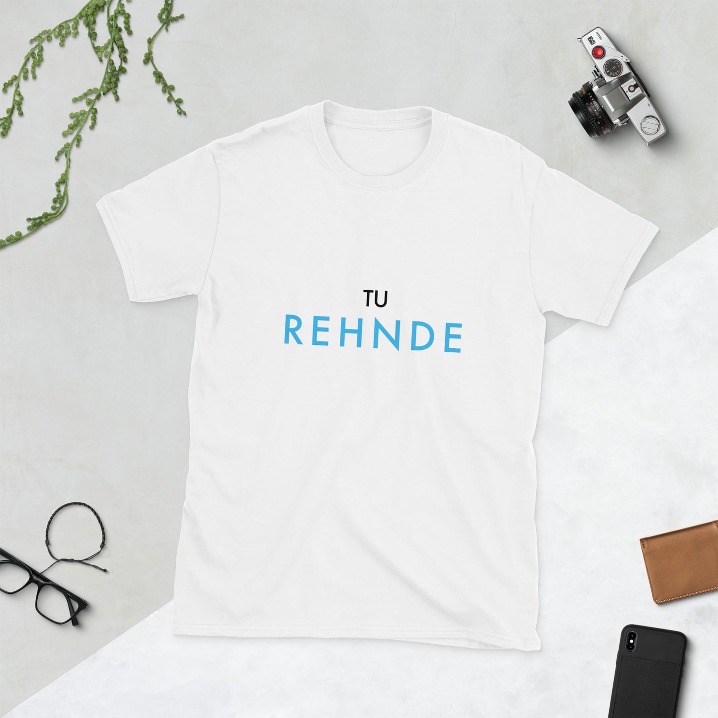 "TU REHNDE" Short-Sleeve Unisex T-Shirt